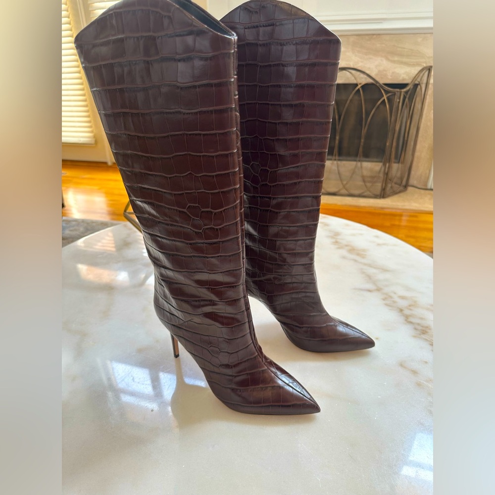 Maryana Knee Boot
